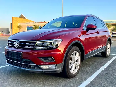 2017 TIGUAN R-LINE Volkswagen Tiguan R-Line | GCC Specs | ACCIDNT free | top of the range