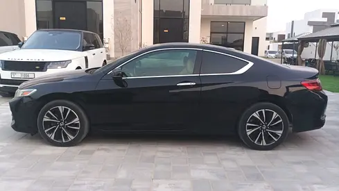 2017 Honda ACCORD — фото 4