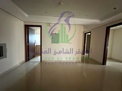 شقة غرفتين وصالة ماستر للايجار السنوي في النهدة قرب أنصار مول وصحارى سنتر ومحطة باص دبي مع غرفة خادمة وتكييف مجاني وشهر مجاني وباركينج مجاني وبلكونة