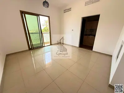 للإيجار – استوديو مميز بالقرب من ممشى عجمان  فرصة رائعة لاستئجار استوديو بتصميم عملي في موقع مميز