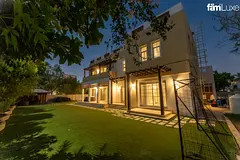 Stylish Family Villa 5 Bed | Corner Unit | VOT