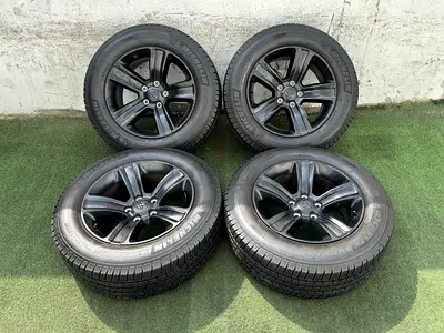 Original Ram 1500 20” rims + Michelin XLT 275/60R20
