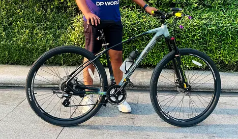 Used Trek-style Hybrid/Mountain Bike - 27.5/29", Good Condition