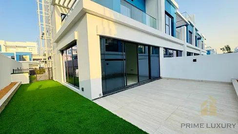 Luxury Villa | Various Options | Spacious Layout
