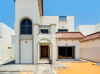 Double Row | Mediterranean Style | Prime Area