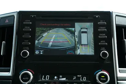صورة 17 لـ 2021 Toyota GRANVIA