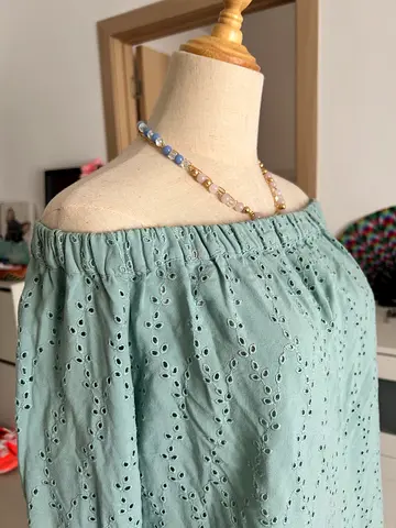 Esprit Light green eyelet off-shoulder summer top, size M