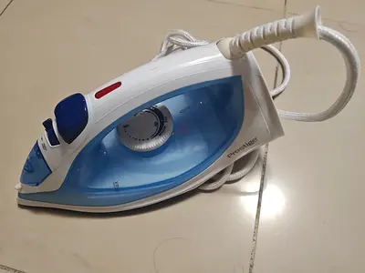 Prestige Steam Iron - Good Working Condition 1800W