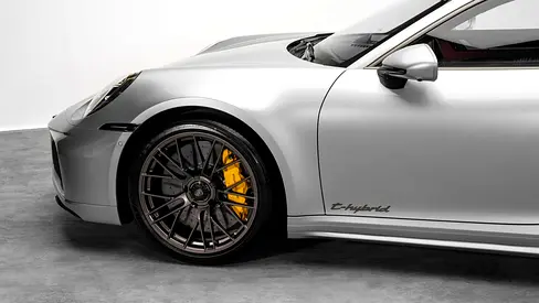 2026 Porsche 911 — миниатюра 4