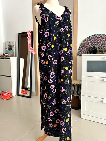 Monki Women's black floral sleeveless dress, size M— new