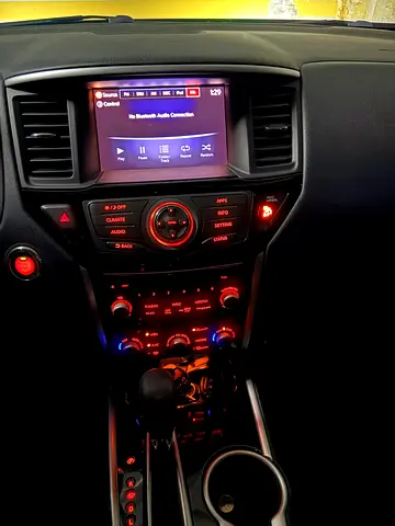 2018 Nissan PATHFINDER — фото 5