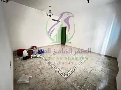 شقه غرفتين وصاله المجاز ثلاث مع تكيف وباركينج مجاني خزائن بالحائط موقع مميز قريب من جميع الخدمات