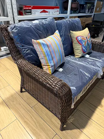 Wicker Outdoor Patio Loveseat