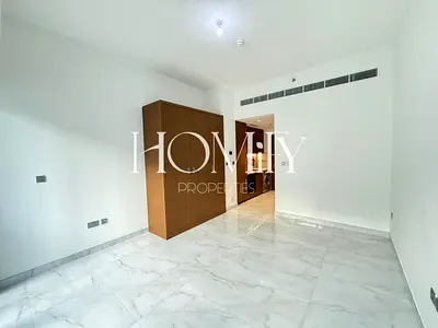 LUXURY BUILDING | PRIME LOCATION | VACANT SOON
