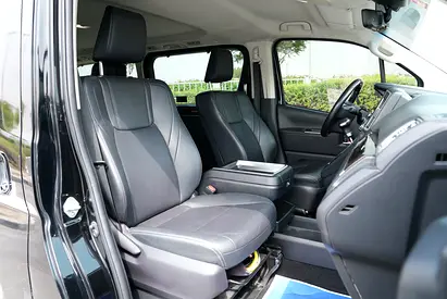 صورة 11 لـ 2021 Toyota GRANVIA