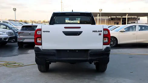 2025 Toyota HILUX 照片 5