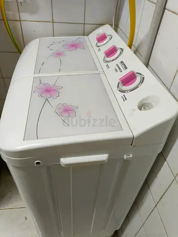 7.5kg Krypton Semi-automatic Twin Tub Washing Machine - Compact Portable Washer