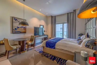 Walking to Canal | Spacious | Partial Burj View