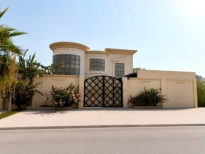 Luxury Villa for Sale in Al Jurf 1, Ajman | Spacious Family Home | UAE Nationals Only