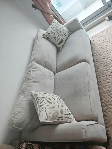 Comfortable 3 Seater Fabric Sofa in Off-White