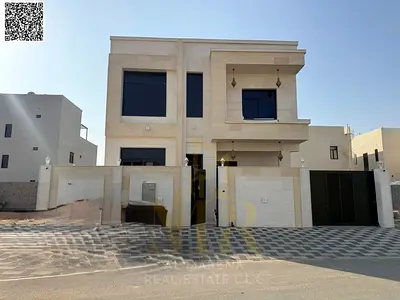 A villa with a price including AC installation fees on the main street, ready to move in, with a special discount for cash in the most prestigious are