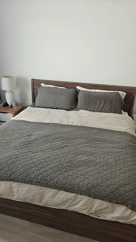 Wooden Frame Large Double Bed - Queen size + mattress