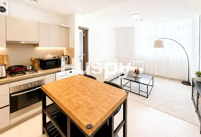 Vacant | Corner Unit | Furnished