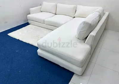 Like new condition west elm 4 Seater sofa