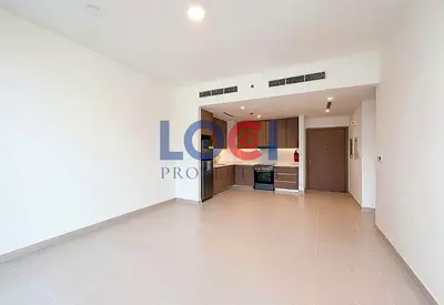 READY TO MOVE | LUXURY LIVING | GREAT LOCATION