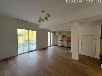 Fully Renovated 2BR + Maid | Ready to Move | Springs 15