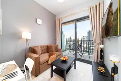 Summer Offer, Luxury 1BR | Stunning Dubai canal View | Near Business Bay Metro & Burj Khalifa/Dubai