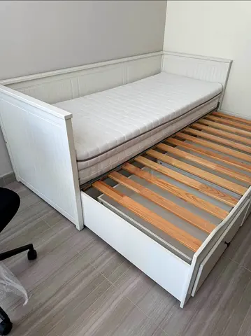Ikea hemnes day bed with mattress 2