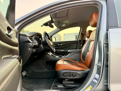 صورة 4 لـ 2023 GMC ACADIA