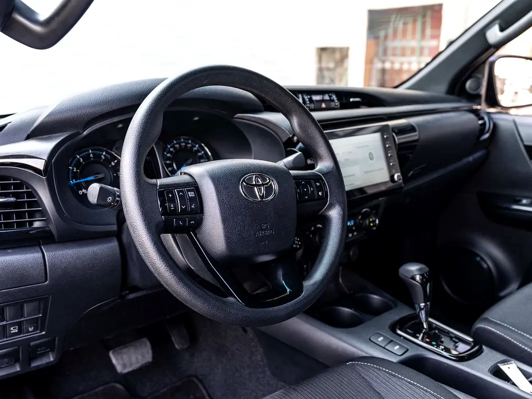 Toyota Hilux 2023