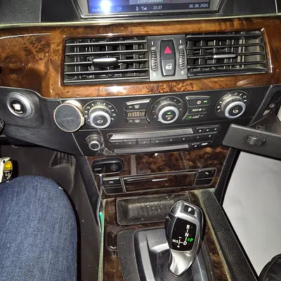 2008 BMW 5-SERIES 照片 14