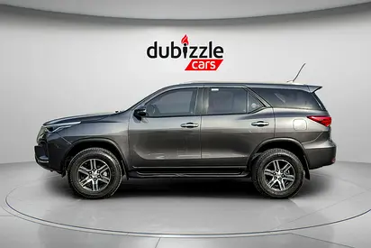 2024 Toyota FORTUNER — фото 5