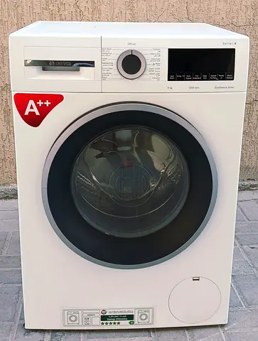 Series 4 BOSCH washing machine with perfect working