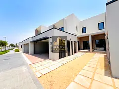 READY TO MOVE 3 BEDROOM TOWNHOUSE NEAR SCHOOL