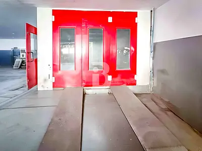 FOR GARAGE| AMAZING LOCATION| BEHIND SZR