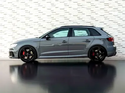 صورة 5 لـ 2016 AUDI RS3
