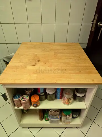 Extendable Dining Table