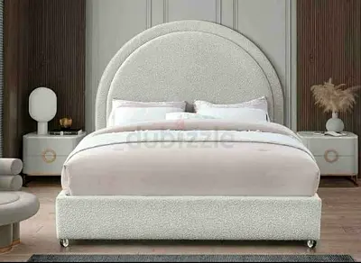 Brand New Luxury Fully Customizable Bedframe - King Size 180x200 - Hydraulic Storage Can be installe