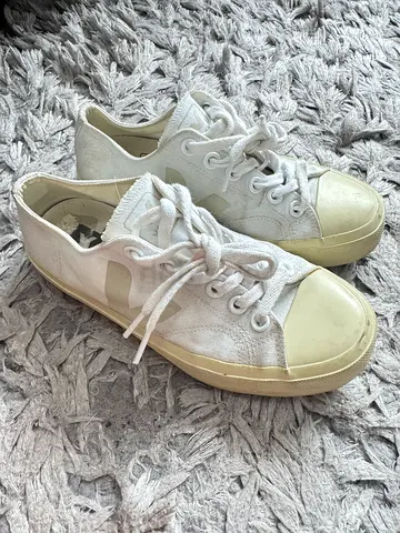 Veja White canvas casual sneakers, 37