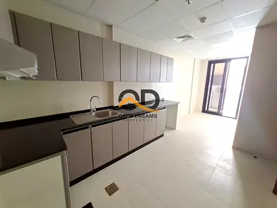 [[ COVERED PARKING]] LIKE BRAND NEW 2 BHK 2 WASHROOM BULCONEY WARDROBE OY 65K PRIME LOCATION