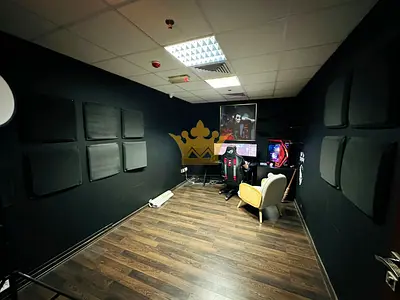 Spacious Office | Close to Metro | Ready To Move
