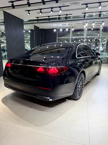 صورة مصغرة 11 لـ 2024 Mercedes-BENZ E-CLASS