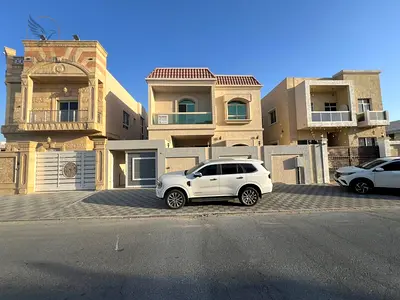 للإيجار السنوي فيلا فاخرة أول ساكن في منطقة الياسمين عجمان