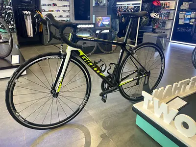 Giant TCR Road Bike SMALL