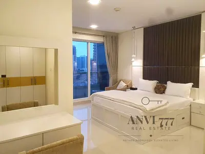 Spacious Furnished 1BR | Stunning View | Vacant | Ready to Move In
