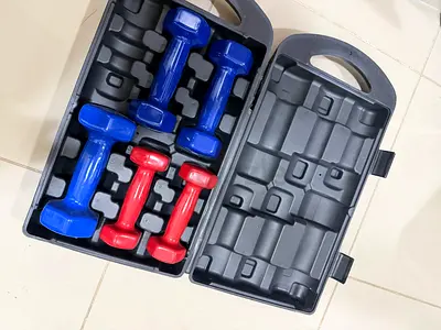Dumbbel set with case